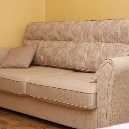 U Very Gomel Exterior foto